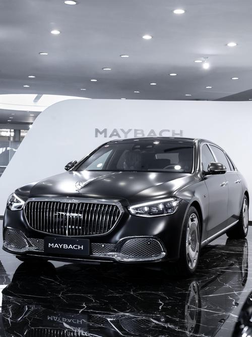 佛山69岚图汽车的售后服务让用户无忧出行，迈巴赫未来的豪华车趋势